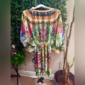 kaftan-style cover-up dress.
One size